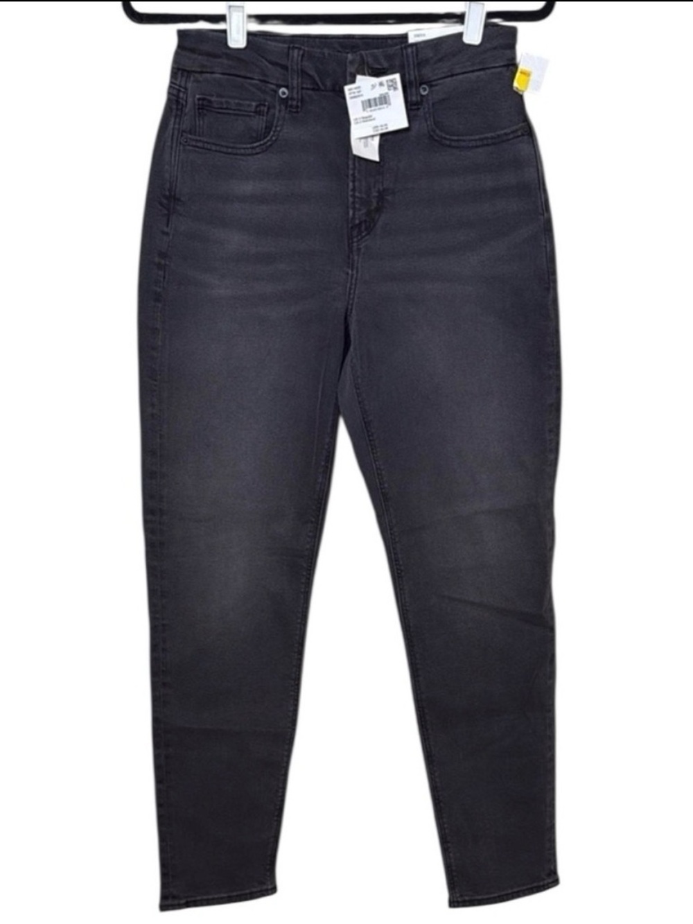 NWT AEO 29” Inseam size 2 Black High-Rise Curvy Mom Jeans